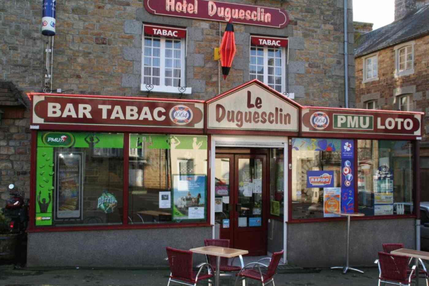 Hôtel Duguesclin, La Haye-Pesnel